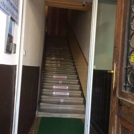 Daire Baross-hat Apartmanhaz