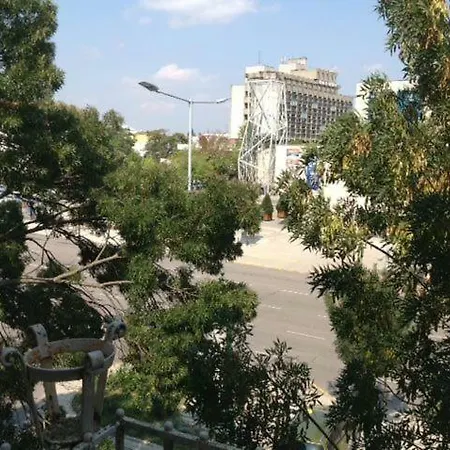 Daire Baross-hat Apartmanhaz Solnok